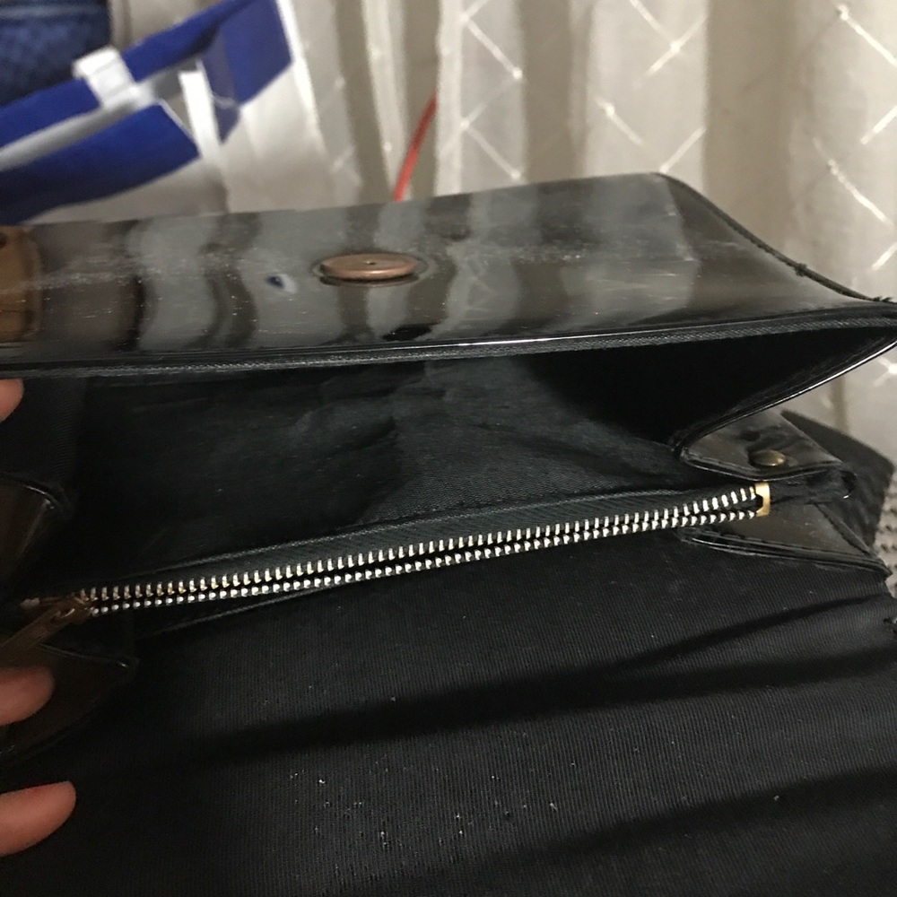 Hand bag